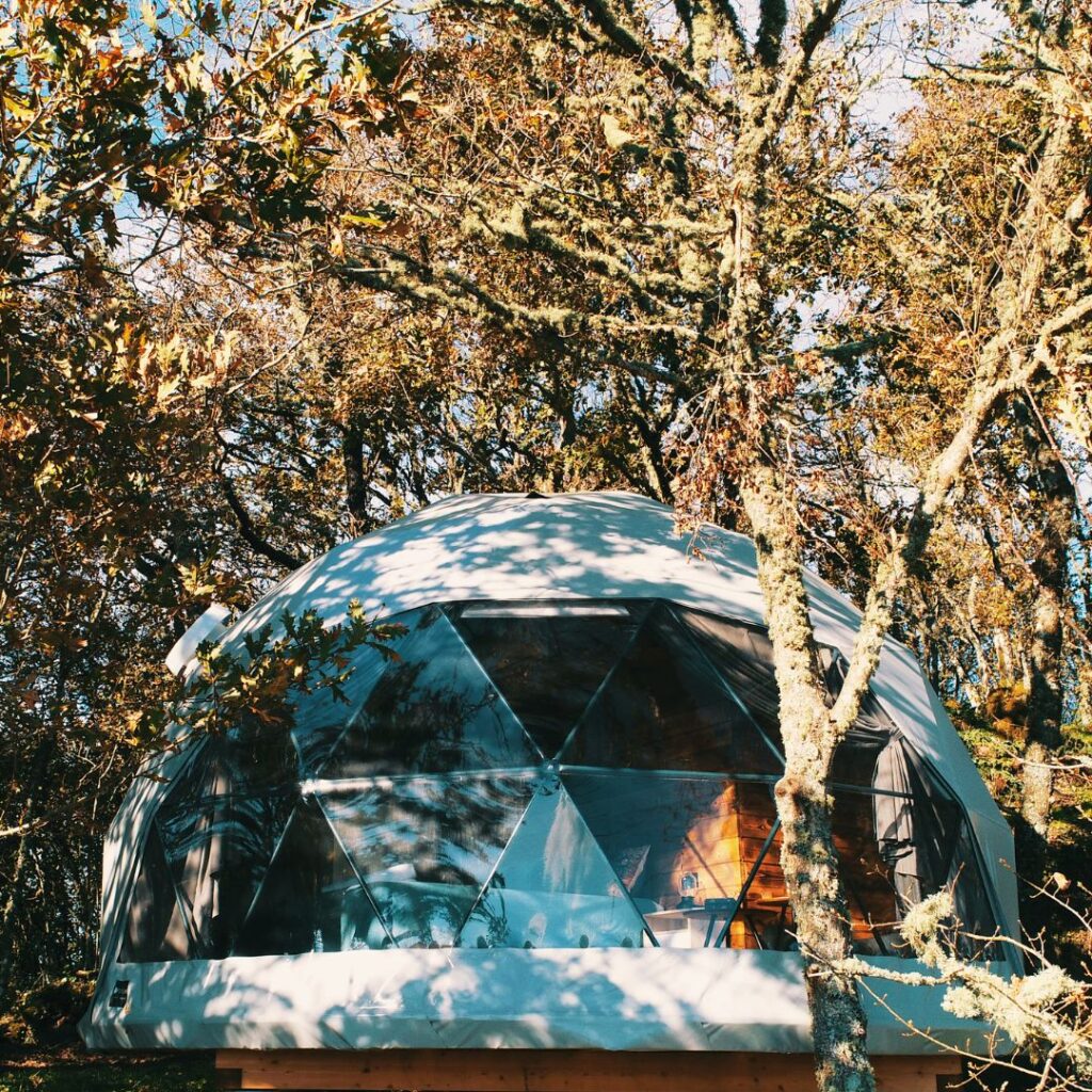 The Unique Benefits of Sleeping in a Glamping Dome